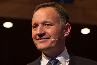 Venta de 10x: Antony Jenkins Explora Opciones para su Startup Bancaria