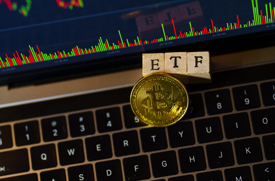 Bitcoin ETF impulsa precio a máximos históricos