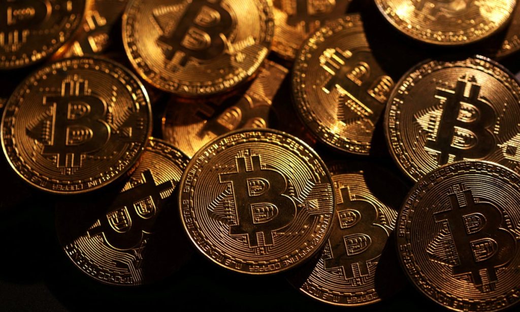 FCA Prohibirá Compra de Cripto con Crédito: Nuevo Giro Regulatorio